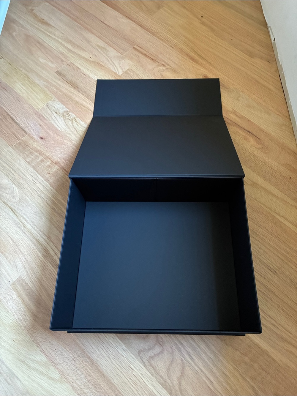 Chanel box - Picture 2 of 6